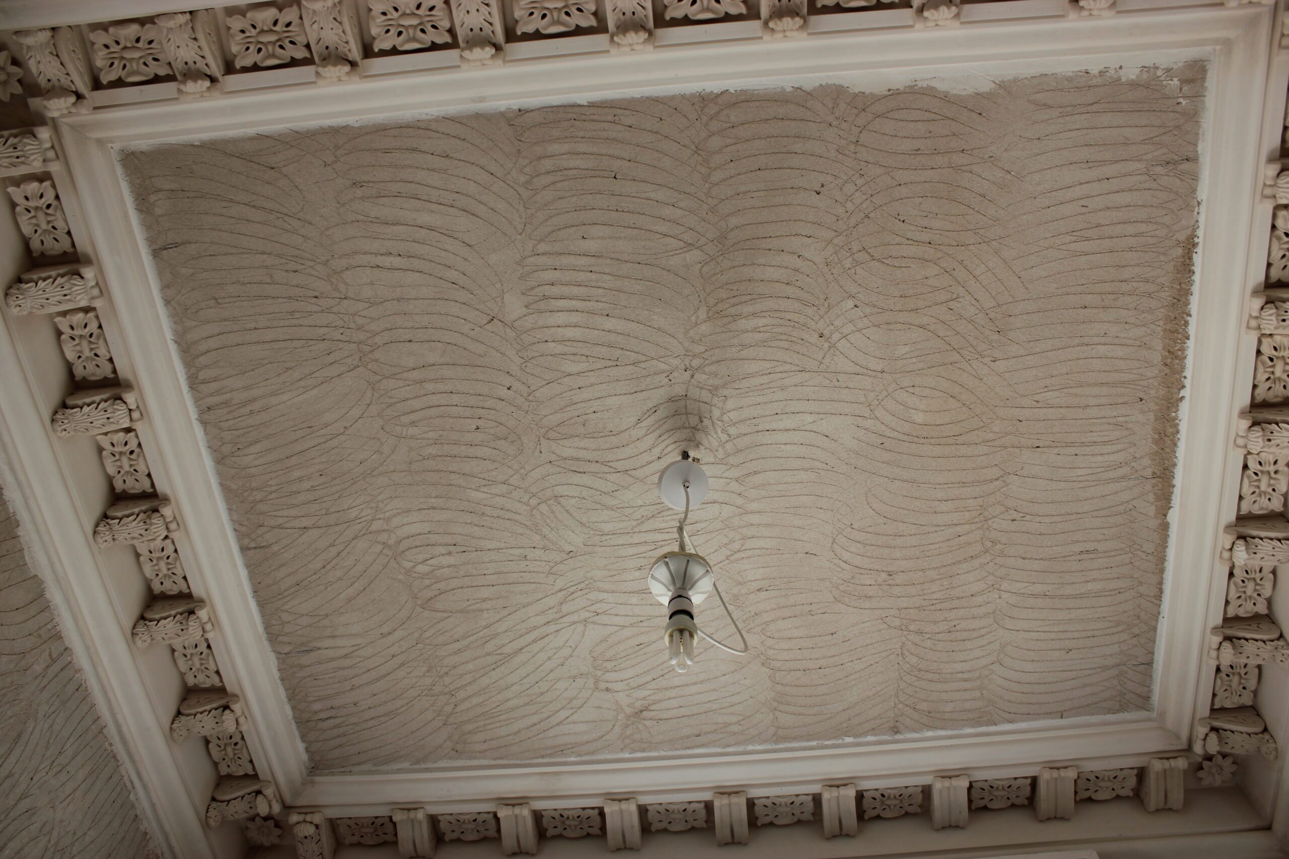 Lime Plaster To Walls & Ceilings