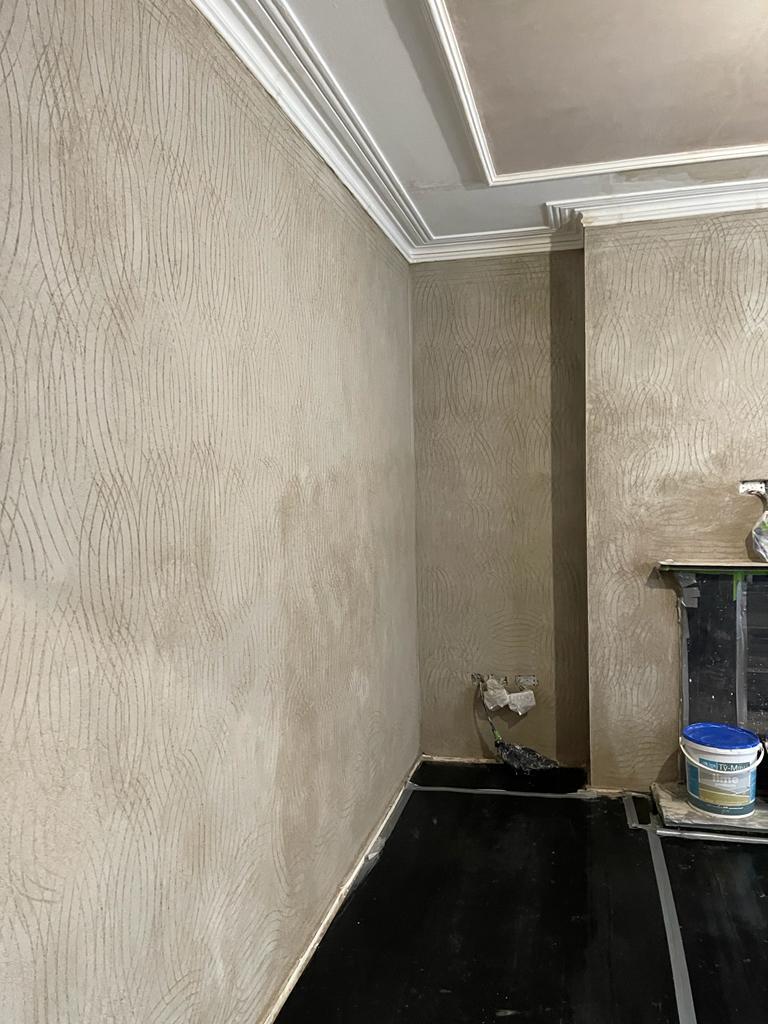 Lime Plaster To Walls & Ceilings
