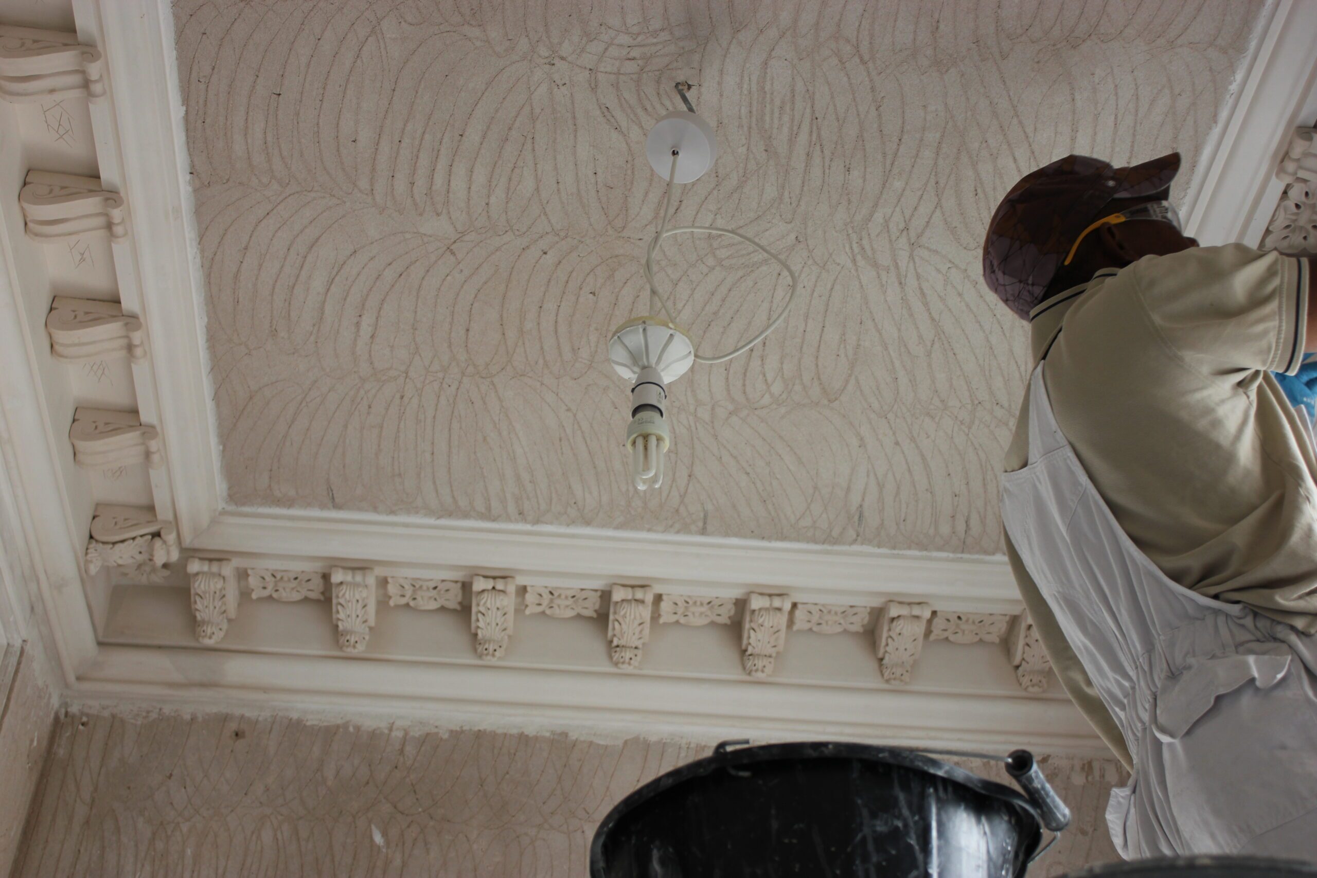 Lime Plaster To Walls & Ceilings